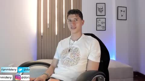 dorian_mystery online show from June 2026 01:38:02 AM