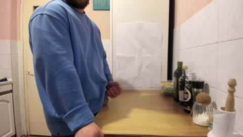 menu  below online show from December 2024 08:39:01 PM