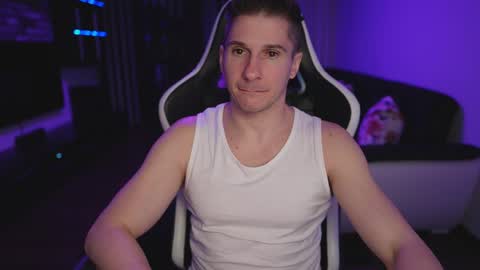 Dorian Reyes online show from April 2026 10:56:02 PM