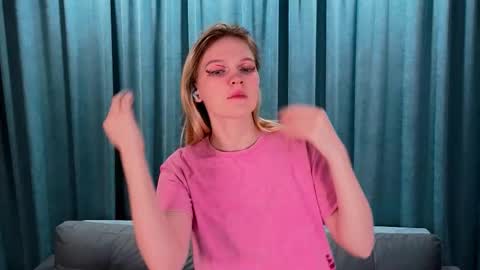 Emma online show from February 2026 09:54:02 PM