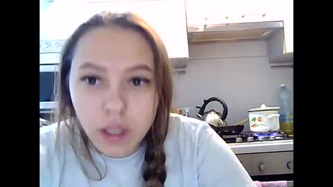 Snapshot of dorrie_ann chatting on December 2024 07:37:01 AM Dorrie Ann online show from December 2024 07:37:01 AM