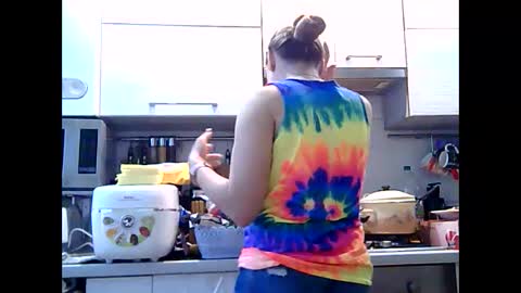 Snapshot of dorrie_ann chatting on December 2024 07:33:02 AM Dorrie Ann online show from December 2024 07:33:02 AM