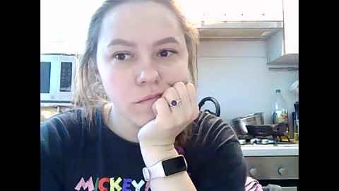 Snapshot of dorrie_ann chatting on January 2025 06:26:01 AM Dorrie Ann online show from January 2025 06:26:01 AM