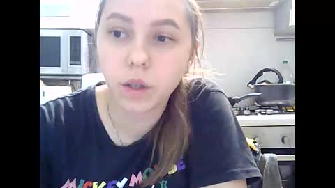 Snapshot of dorrie_ann chatting on January 2025 08:24:01 PM Dorrie Ann online show from January 2025 08:24:01 PM