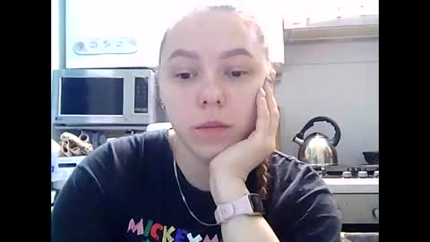 Snapshot of dorrie_ann chatting on January 2025 05:21:01 AM Dorrie Ann online show from January 2025 05:21:01 AM