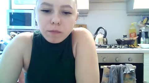 Snapshot of dorrie_ann chatting on January 2025 01:07:01 PM Dorrie Ann online show from January 2025 01:07:01 PM