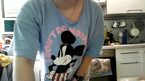 Snapshot of dorrie_ann chatting on February 2025 05:30:02 AM Dorrie Ann online show from February 2025 05:30:02 AM