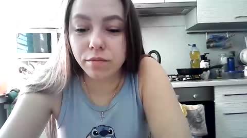 Snapshot of dorrie_ann chatting on February 2025 07:37:02 AM Dorrie Ann online show from February 2025 07:37:02 AM