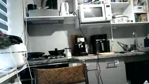 Snapshot of dorrie_ann chatting on September 2025 05:18:01 AM Dorrie Ann online show from September 2025 05:18:01 AM