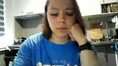 Snapshot of dorrie_ann chatting on September 2025 05:44:01 AM Dorrie Ann online show from September 2025 05:44:01 AM