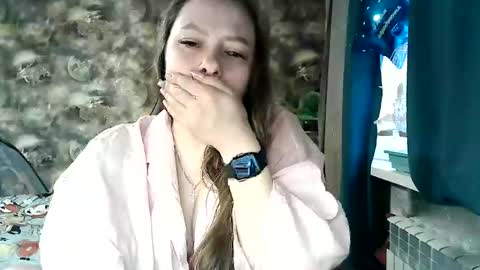 Snapshot of dorrie_ann chatting on January 2026 07:22:01 AM Dorrie Ann online show from January 2026 07:22:01 AM