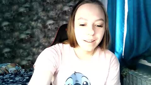 Snapshot of dorrie_ann chatting on February 2026 06:33:02 AM Dorrie Ann online show from February 2026 06:33:02 AM