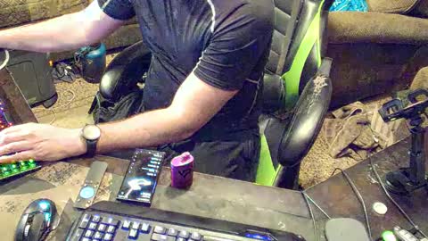 Snapshot of dotyoureyezez chatting on December 2024 07:32:01 AM DotYourEyezez online show from December 2024 07:32:01 AM