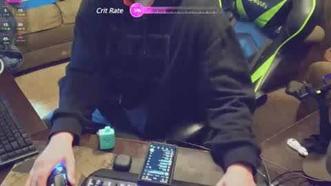 Snapshot of dotyoureyezez chatting on December 2024 07:39:01 AM DotYourEyezez online show from December 2024 07:39:01 AM