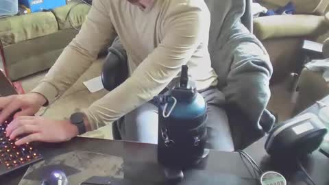 Snapshot of dotyoureyezez chatting on March 2025 02:40:01 PM DotYourEyezez online show from March 2025 02:40:01 PM