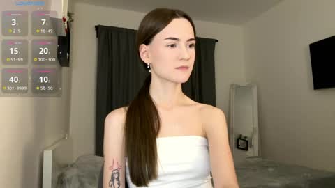 Snapshot of double_sun chatting on May 2026 07:09:02 PM Alice and Mark online show from May 2026 07:09:02 PM