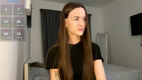 Snapshot of double_sun chatting on May 2026 10:16:02 PM Alice and Mark online show from May 2026 10:16:02 PM