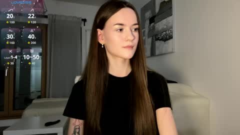 Snapshot of double_sun chatting on May 2026 08:29:01 PM Alice and Mark online show from May 2026 08:29:01 PM