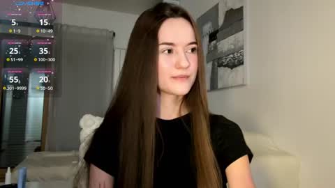 Snapshot of double_sun chatting on June 2026 09:09:01 PM Alice and Mark online show from June 2026 09:09:01 PM