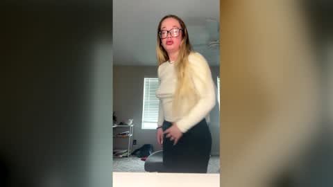 doubleddee22 online show from March 2026 06:22:02 PM