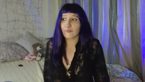 IssadoraMunris online show from July 2026 09:54:02 PM