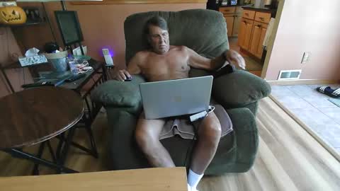 Double Trouble online show from October 2025 06:27:02 PM