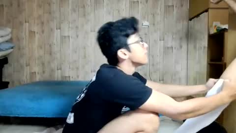 Double Zi online show from July 2026 01:49:01 PM