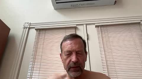doug_2026 online show from June 2026 04:18:01 PM