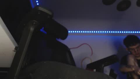 douglas_drake online show from November 2025 12:57:02 AM