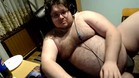 Snapshot of dovahkaat chatting on February 2025 11:30:01 PM dovahkaat online show from February 2025 11:30:01 PM