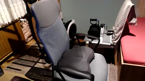 Snapshot of dovahkaat chatting on January 2026 11:09:01 PM dovahkaat online show from January 2026 11:09:01 PM