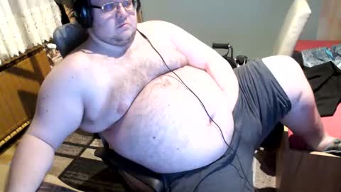 Snapshot of dovahkaat chatting on January 2026 12:25:01 AM dovahkaat online show from January 2026 12:25:01 AM