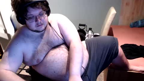 Snapshot of dovahkaat chatting on February 2026 10:52:02 PM dovahkaat online show from February 2026 10:52:02 PM