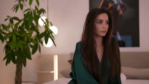    .         . online show from September 2025 06:18:01 AM