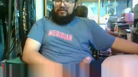 Snapshot of dpenguino chatting on December 2025 05:30:01 PM Dpenguino online show from December 2025 05:30:01 PM