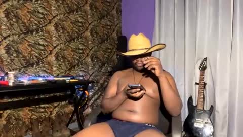 Snapshot of dpirated1 chatting on January 2025 07:55:02 AM MrPirated online show from January 2025 07:55:02 AM