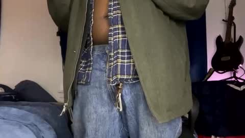 Snapshot of dpirated1 chatting on January 2025 03:11:01 AM MrPirated online show from January 2025 03:11:01 AM