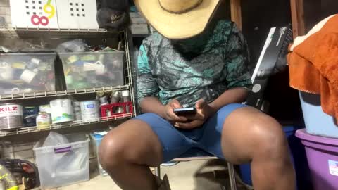 Snapshot of dpirated1 chatting on March 2025 06:24:01 AM MrPirated online show from March 2025 06:24:01 AM