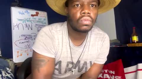 Snapshot of dpirated1 chatting on March 2025 01:14:02 AM MrPirated online show from March 2025 01:14:02 AM