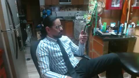 Snapshot of dr_simon84 chatting on January 2025 02:14:02 AM Dr Simon online show from January 2025 02:14:02 AM
