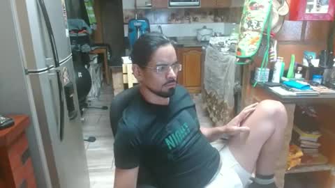 Snapshot of dr_simon84 chatting on January 2025 01:42:02 AM Dr Simon online show from January 2025 01:42:02 AM
