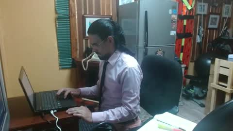 Snapshot of dr_simon84 chatting on January 2025 08:37:02 PM Dr Simon online show from January 2025 08:37:02 PM