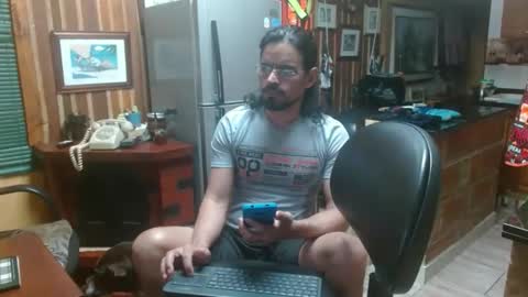Snapshot of dr_simon84 chatting on January 2025 02:33:01 AM Dr Simon online show from January 2025 02:33:01 AM