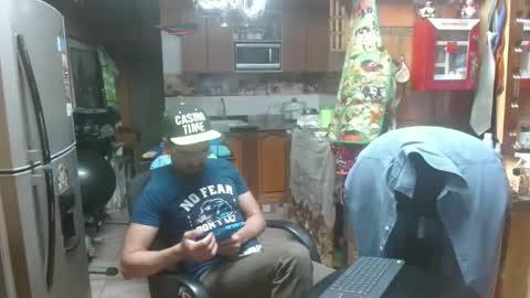 Snapshot of dr_simon84 chatting on January 2025 03:09:01 AM Dr Simon online show from January 2025 03:09:01 AM