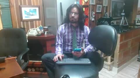Snapshot of dr_simon84 chatting on January 2025 03:04:02 AM Dr Simon online show from January 2025 03:04:02 AM