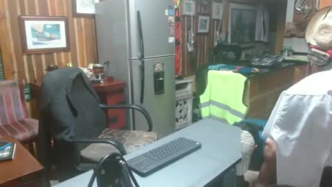 Snapshot of dr_simon84 chatting on January 2025 02:30:01 AM Dr Simon online show from January 2025 02:30:01 AM