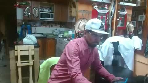 Snapshot of dr_simon84 chatting on February 2025 04:09:02 AM Dr Simon online show from February 2025 04:09:02 AM