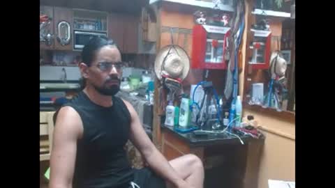 Snapshot of dr_simon84 chatting on February 2025 10:48:01 PM Dr Simon online show from February 2025 10:48:01 PM