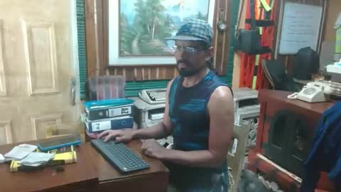 Snapshot of dr_simon84 chatting on February 2026 06:46:01 PM Dr Simon online show from February 2026 06:46:01 PM