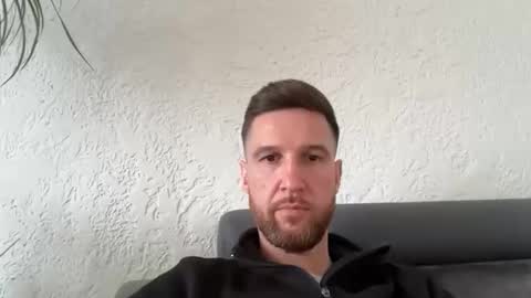 dragomir888888 online show from April 2026 12:43:01 PM